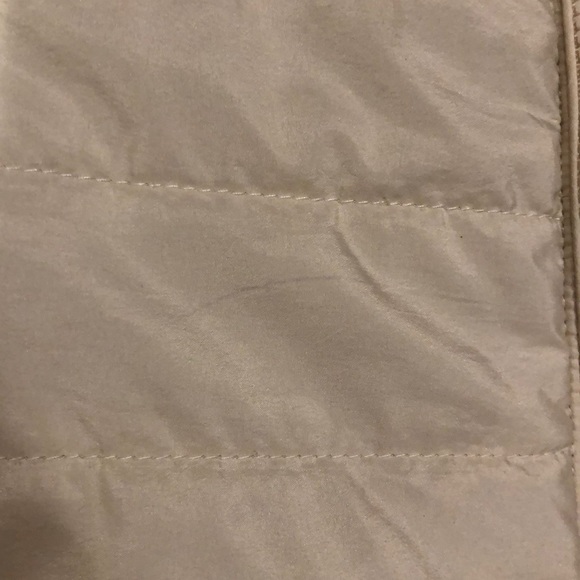 Vest - Picture 4 of 5